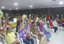 Photo of Trabalhadores e Trabalhadoras em Educação da Paraíba decidem por paralisação